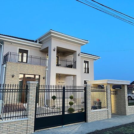 Pensiunea Villa D'Amici Mosnita Noua Экстерьер фото