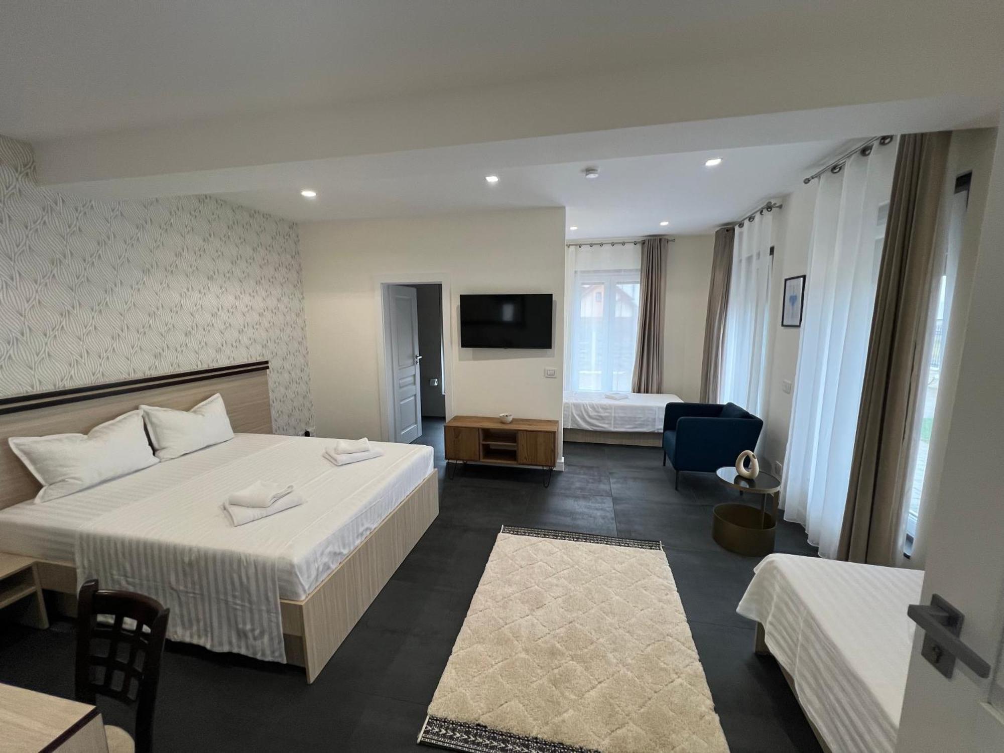 Pensiunea Villa D'Amici Mosnita Noua Экстерьер фото