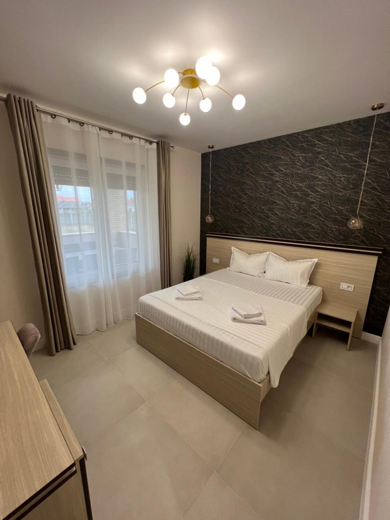 Pensiunea Villa D'Amici Mosnita Noua Экстерьер фото