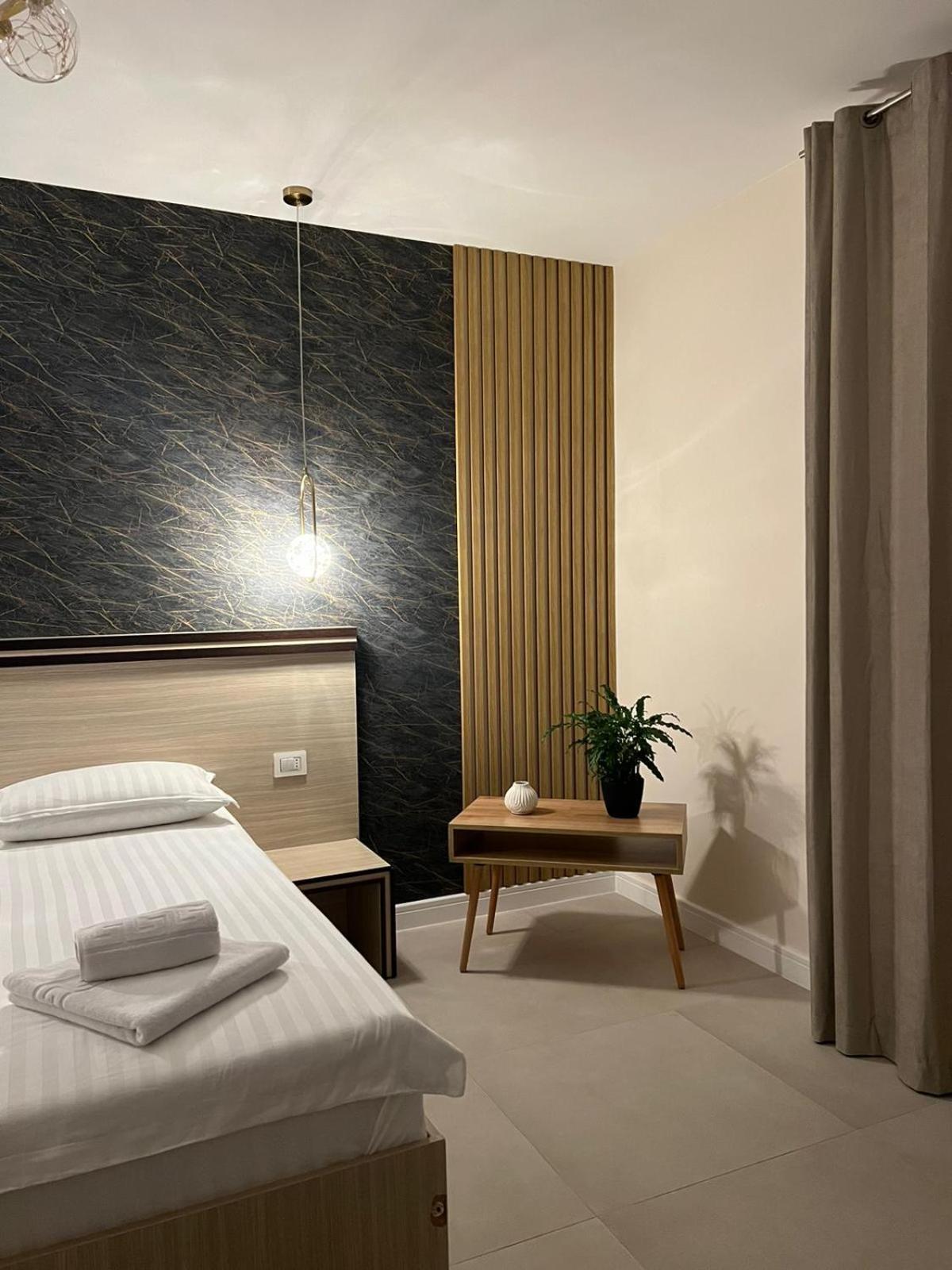 Pensiunea Villa D'Amici Mosnita Noua Экстерьер фото